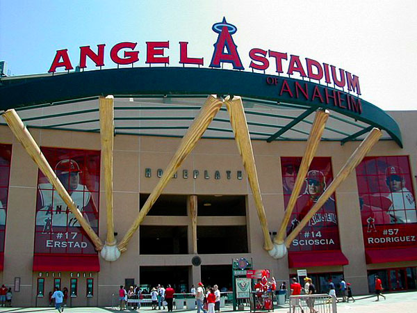 Los Angeles Angels of Anaheim - Discover La Mirada California