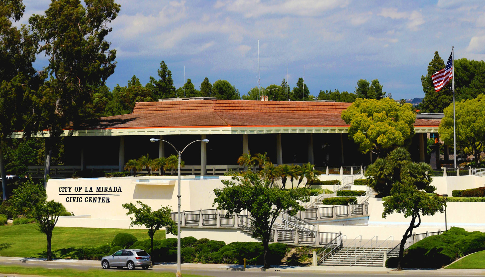 La Mirada Civic Center City Hall outstanding financial management