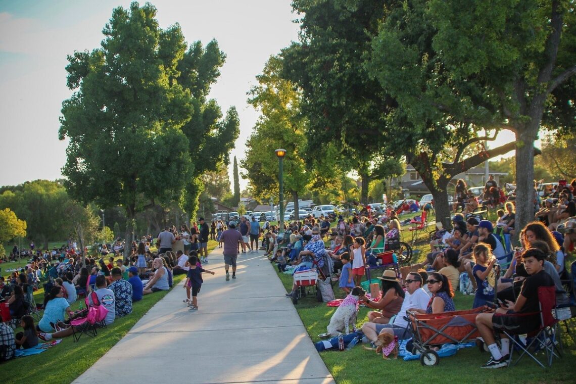 City of La Mirada Stroll in the Park Discover La Mirada California